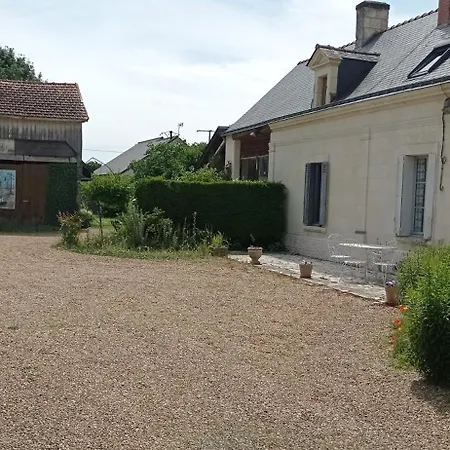 3 Dans Longere Aux Rosiers-sur-loire *